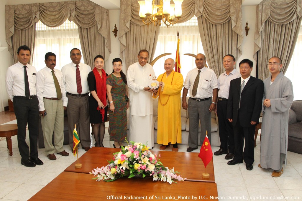 _pix by u.g.nuwan dumindaIMGL3622_pix by u.g.nuwan duminda